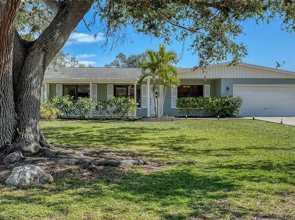 603 Barnes Pkwy, Nokomis, FL 34275