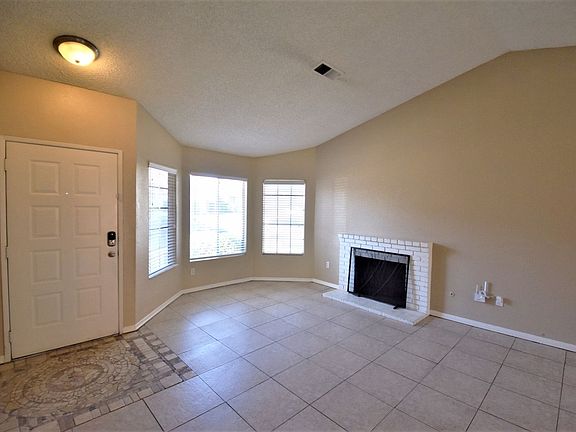 3rd image of 11309 Driftwood Dr