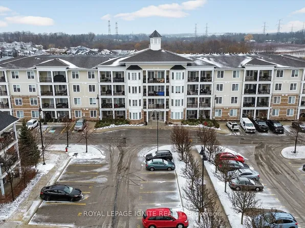 65 Shipway Ave #213, Clarington, ON L1B 0W2