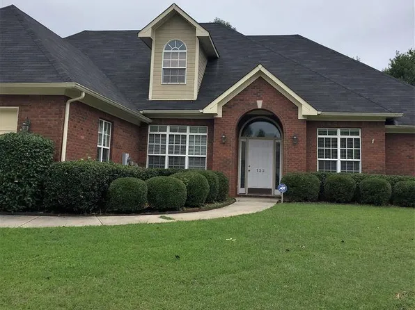 122 Cannes Dr SE, Brownsboro, AL 35741