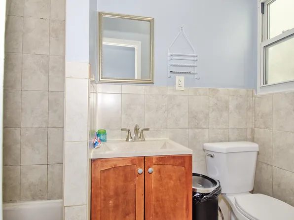 3299 Fulton Street image 7 of 21