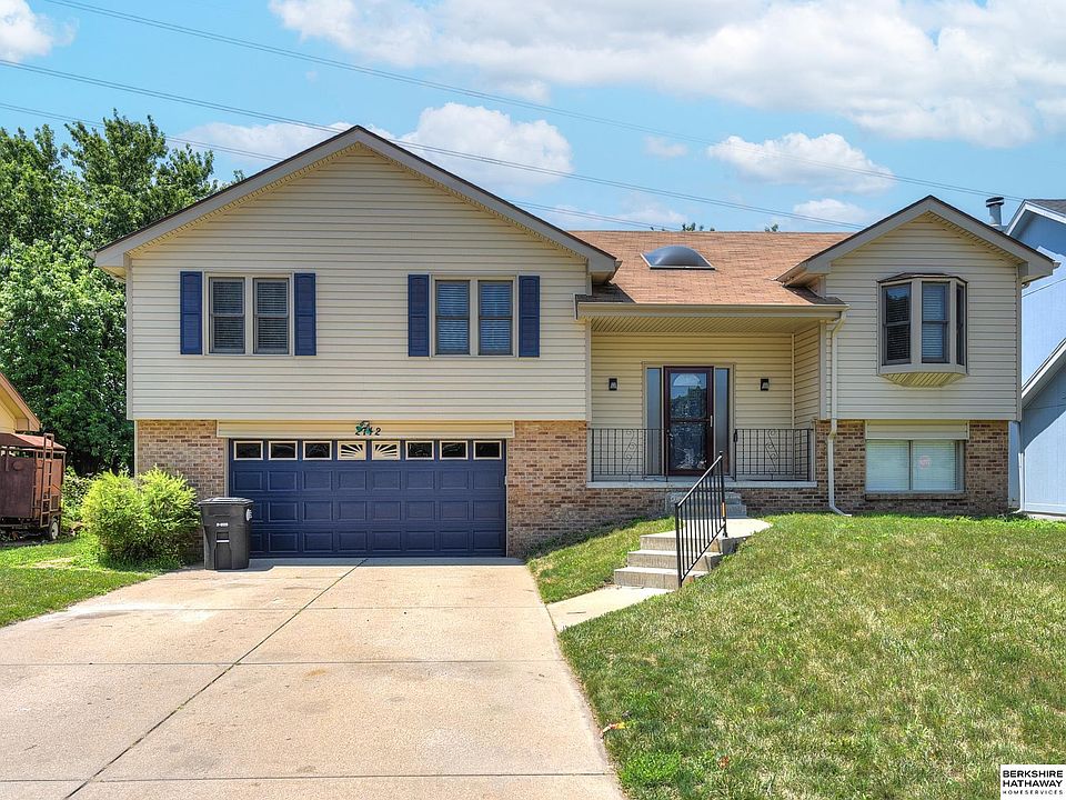 1st image of 2742 N 113th St