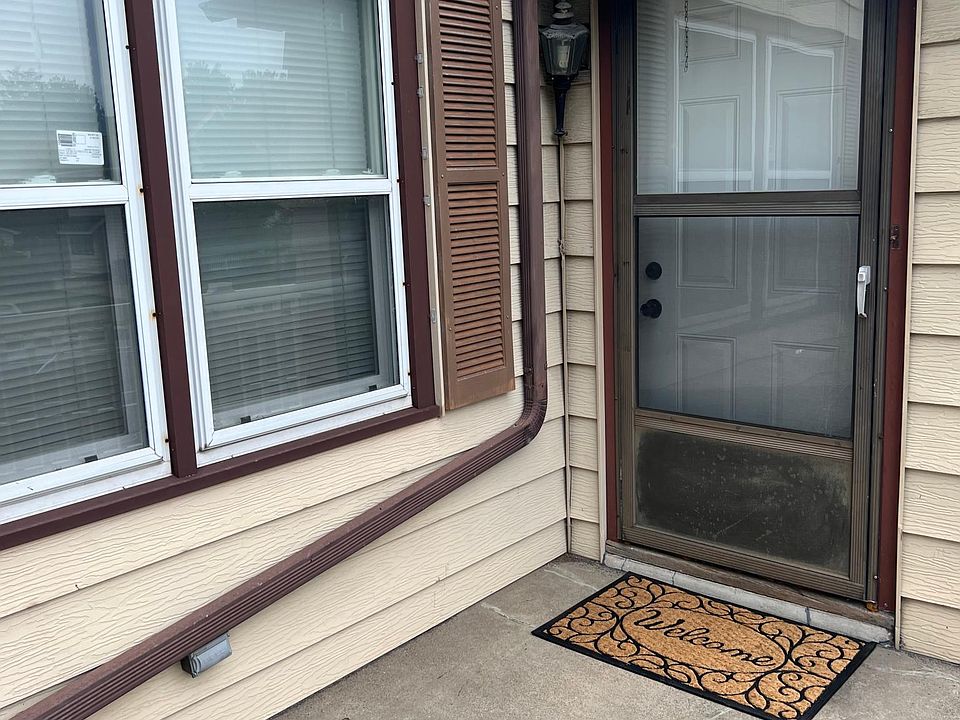 1st image of 2230 S 32nd Ave #2230
