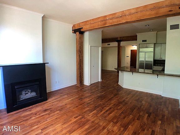 2nd image of 500 W Harbor Dr Unit 1506