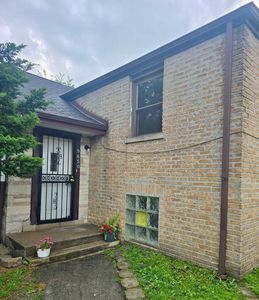 9650 S Brennan Ave, Chicago, IL, 60617