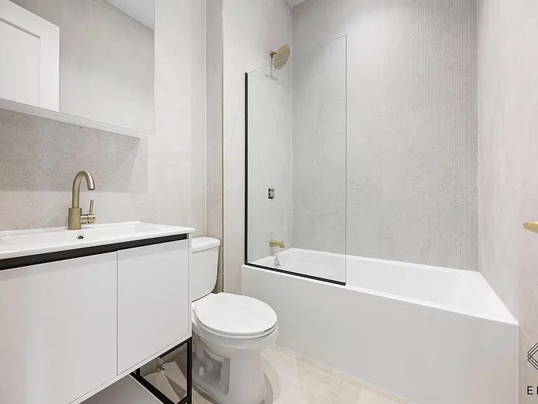 690 Onderdonk Ave #3A — Photo 14