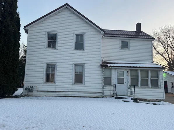409 Spring St, Highland, WI 53543