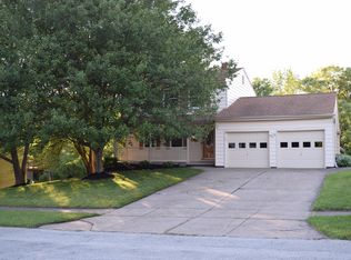 2244 Delphos Dr, Erie, PA 16509