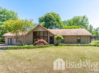 619 Crosscreek Trl, Pelham, AL 35124