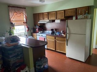 1113 N 9th St #10485370, Reading, PA 19604