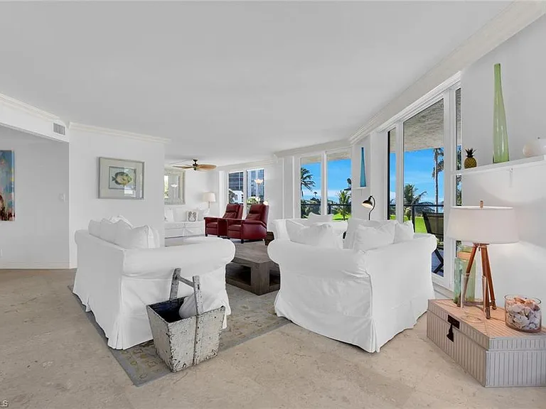 4901 Gulf Shore Blvd N #201 — Photo 6