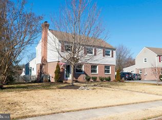 528 Maplewood Rd, Springfield, PA 19064