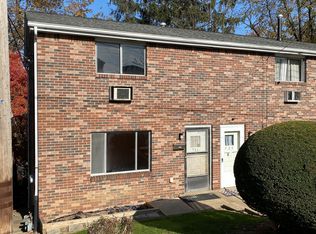 527-531 Seminole St, East Mc Keesport, PA