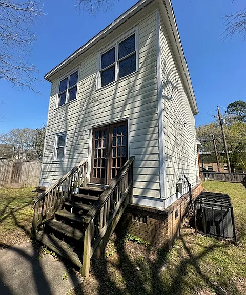 364 Oliver St NW — Photo 2