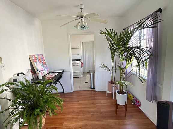 3rd image of 721 N Harper Ave #1/2