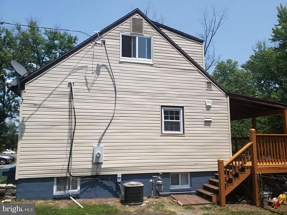 3rd image of 1462 California St