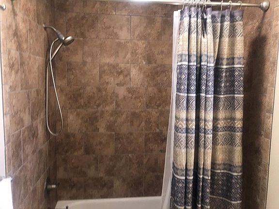 4th image of 11994 Twin Lakes Ln