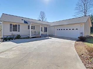 864 Ed Nichols Rd, Young Harris, GA 30582