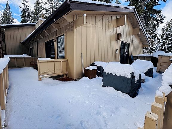 3rd image of 321 Ski Way #119