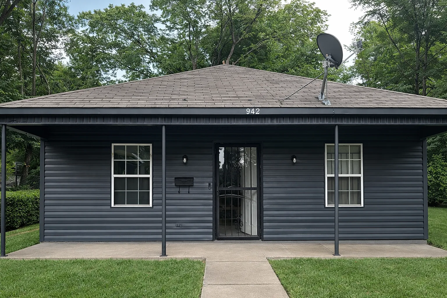 942 Emmie Street - 1 — Photo 1