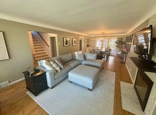 3794 Claridge Oval, University Hts, OH 44118