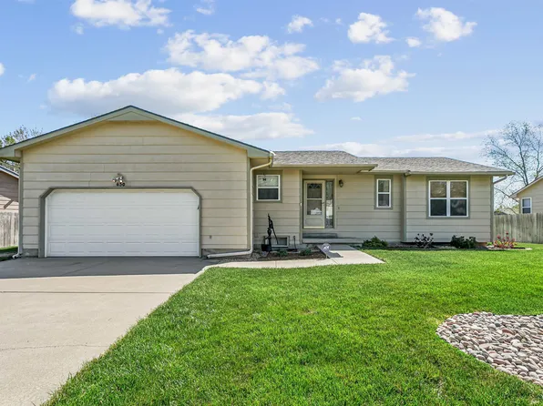 650 S Highland Dr, Andover, KS 67002