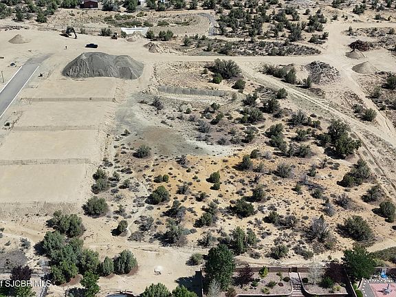 3rd image of 6722 Big Cedar Rd