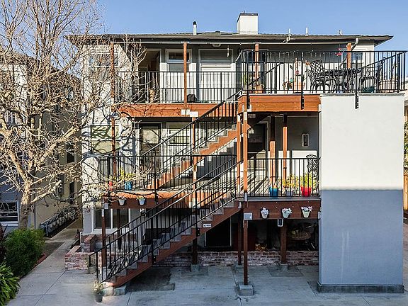 2nd image of 19 Highland Ave APT 6