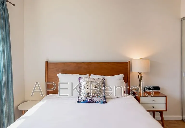 2415 E Finley Rd — Photo 51