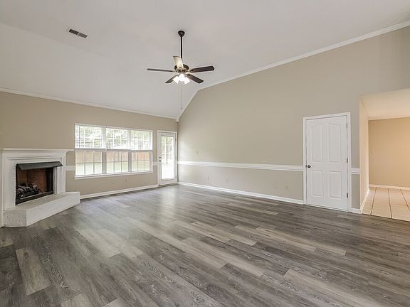 3rd image of 2378 Kindlewood Dr