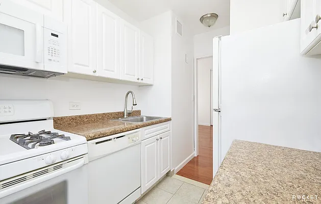 Sold by PocketBroker Inc | media 8