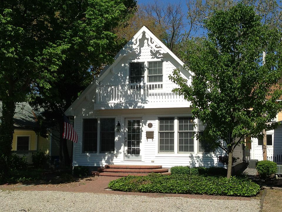 1st image of 533 Sycamore Ave