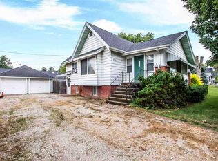 834 Maple Ave, Minonk, IL 61760