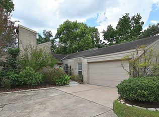12015 Rocky Knoll Dr, Houston, TX 77077