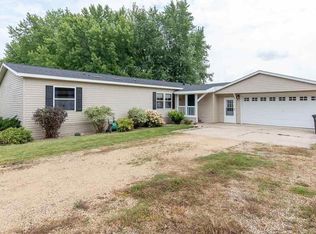 843 Chapel St, Good Thunder, MN 56037