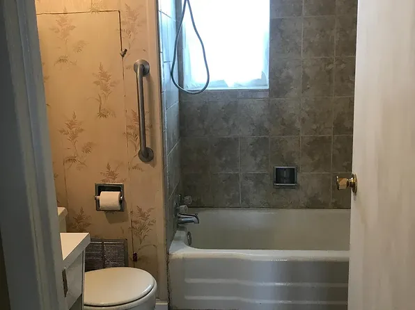 612 Franklin St #A, Rapid City, SD 57701