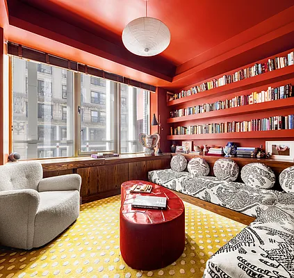 Sold by Compass | media 18