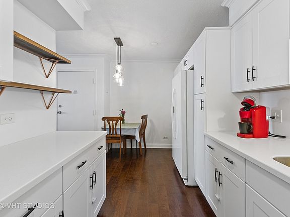 3rd image of 16610 Theresa Ln APT 303