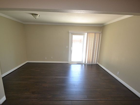 4th image of 1448 Barford Ave