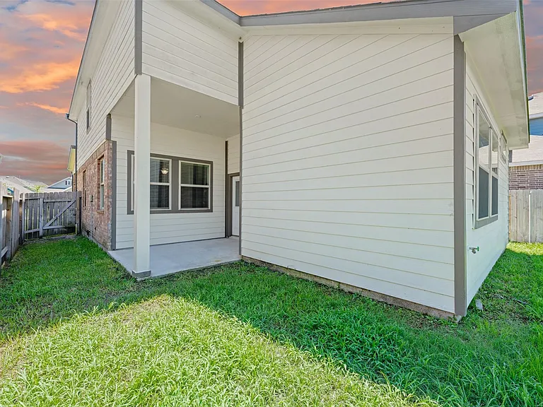 3009 Wedgewood Bay Ct — Photo 34