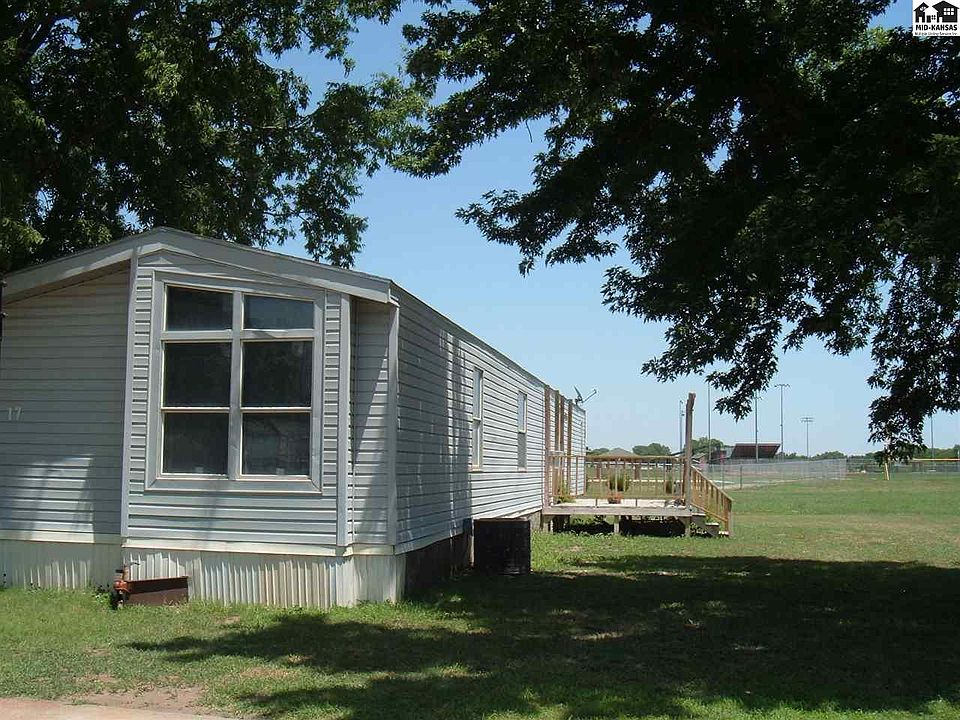 2nd image of 620 Countrty Ests