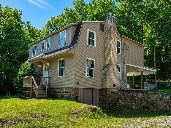 2nd image of 2951 S Black Oak Rd