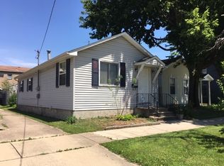 222 W Superior St, Ottawa, IL 61350