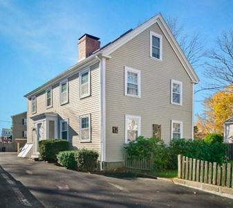 12 Fayette St APT 2, Beverly, MA, 01915