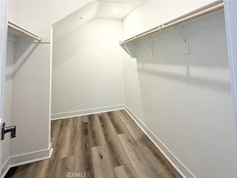 26756 Bermudez St — Photo 36