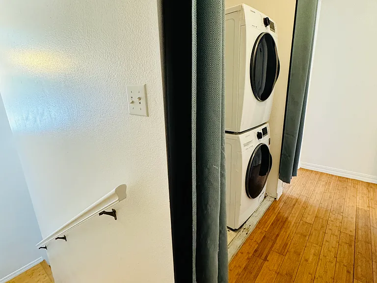 Washer dryer