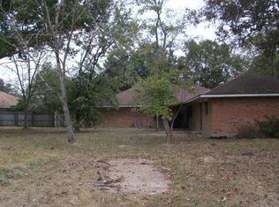 10407 Malibu Ct, Baton Rouge, LA 70818