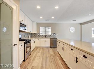 1724 Lamplighter Ln, Las Vegas, NV 89104