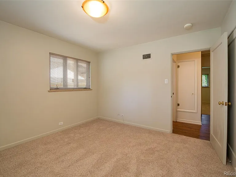 1116 S Saint Paul St — Photo 13