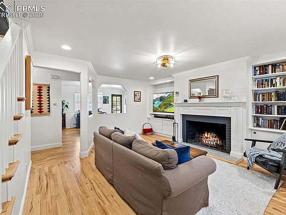 4th image of 2 Cresta Rd